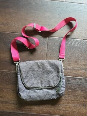 Lululemon Crossbody Bag in Gray with Pink Strap